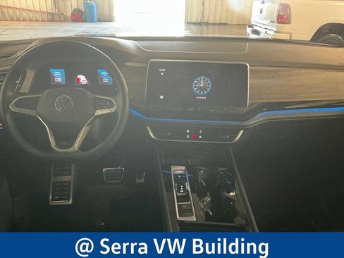 Used 2024 Volkswagen Atlas SEL Premium R-Line AWD/4WD image 20