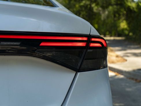 Used 2023 Honda Accord LX image 13