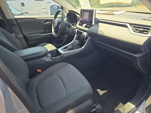 Certified 2024 Toyota RAV4 XLE AWD/4WD image 15