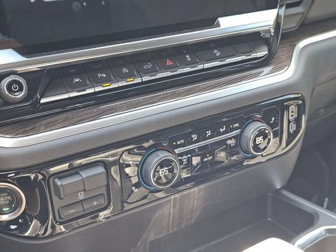New 2026 Chevrolet Silverado 1500 LT Trail Boss w/ LT Trail Boss Premium Package AWD/4WD image 30