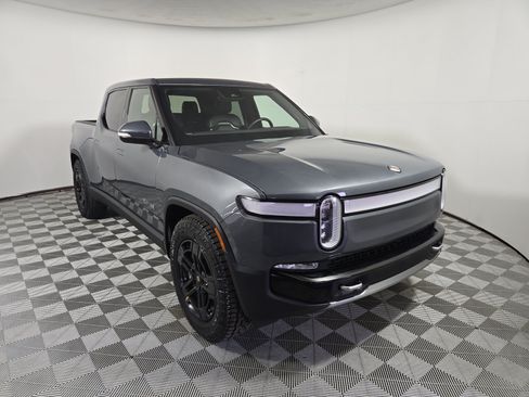 Used 2023 Rivian R1T Adventure AWD/4WD image 7