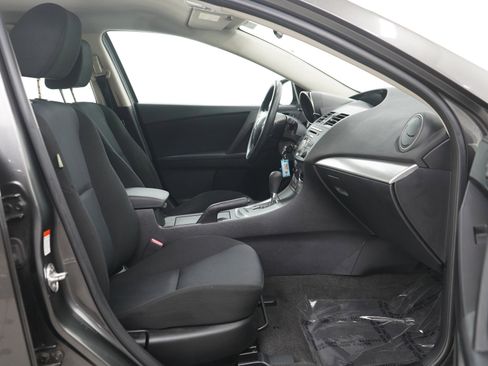 Used 2011 MAZDA MAZDA3 i Touring FWD image 11
