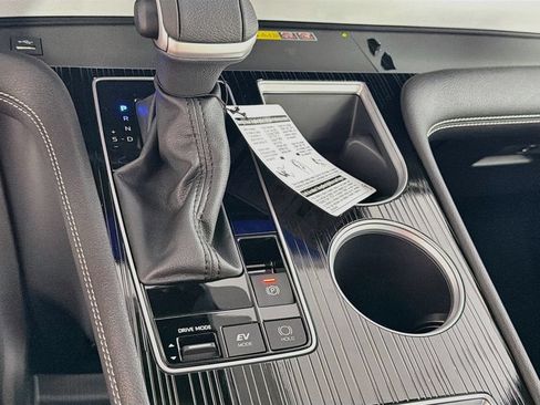 New 2026 Toyota Sienna XSE FWD image 21