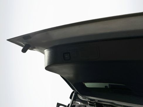 Used 2024 Ford Expedition Max XLT image 31