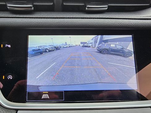 Certified 2025 Cadillac XT5 Premium Luxury image 9