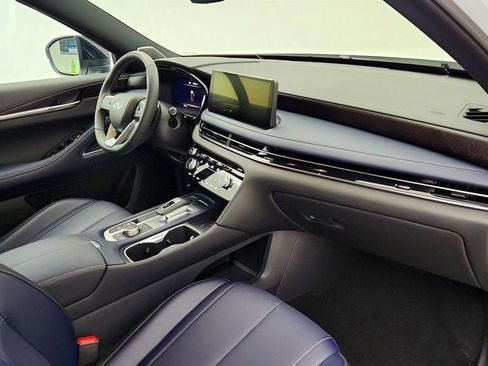 Used 2026 INFINITI QX60 Sport w/ Dark Cargo Package image 28