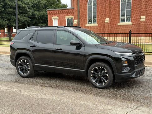 New 2026 Chevrolet Equinox RS w/ Convenience Package III image 2