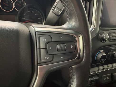Used 2021 Chevrolet Silverado 2500 LT w/ Fleet Comfort Package AWD/4WD image 19