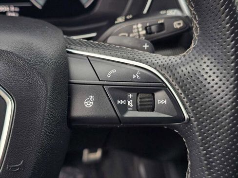 Used 2023 Audi SQ5 Premium Plus w/ Premium Plus Package image 32