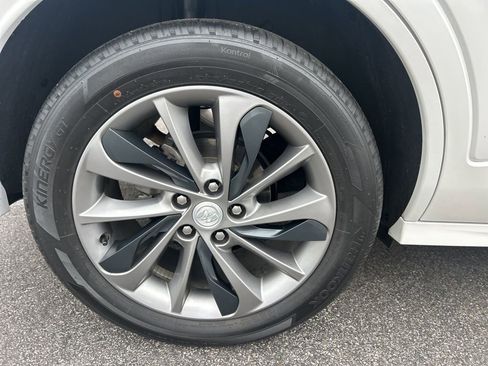 Used 2022 Buick Encore GX Select w/ Sport Touring Package image 28