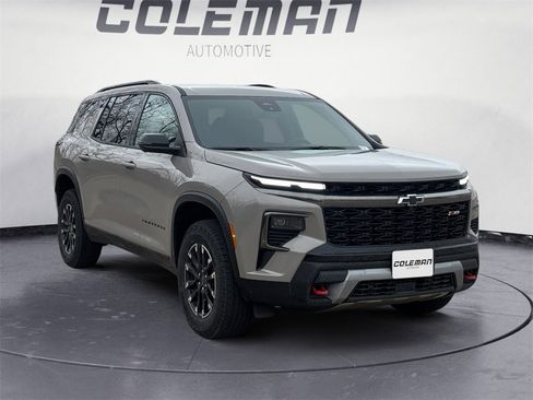 New 2026 Chevrolet Traverse Z71 w/ Driver Confidence Package image 7