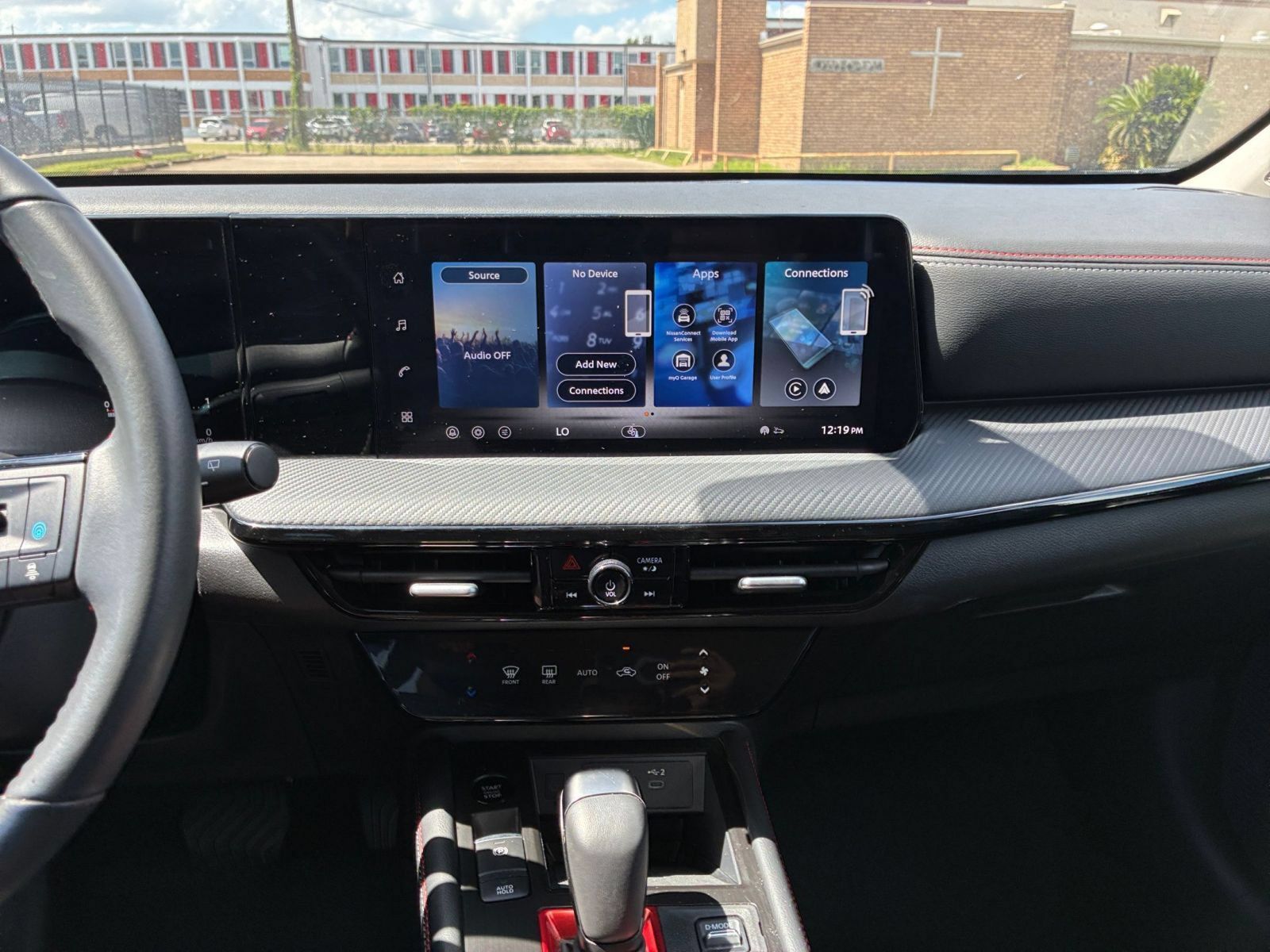 Used 2026 Nissan Kicks SR FWD image 16