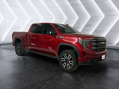 Used 2025 GMC Sierra 1500 AT4 w/ AT4 Premium Package