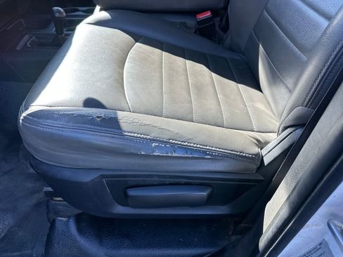 Used 2016 RAM 3500 Tradesman w/ Chrome Appearance Group image 12