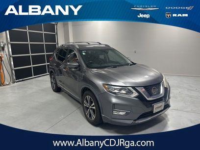 Used 2017 Nissan Rogue SL w/ SL Premium Package