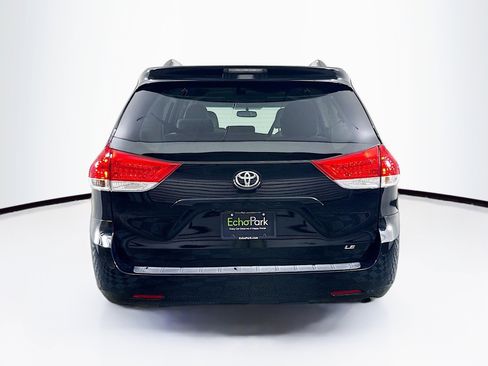 Used 2011 Toyota Sienna LE w/ Towing Pkg FWD image 7