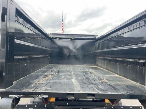 Used 2024 Chevrolet Low Cab Forward image 23