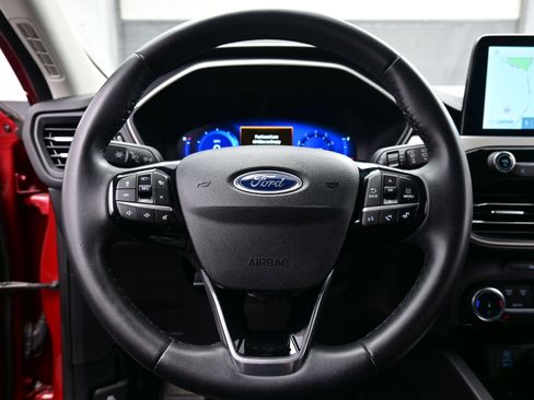 Used 2022 Ford Escape SEL w/ Technology Package image 25