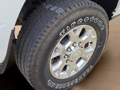 Used 2024 RAM 2500 Laramie AWD/4WD image 10