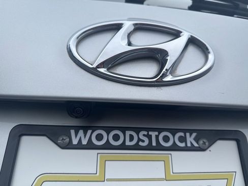 Used 2017 Hyundai Santa Fe Sport w/ 2.0T Ultimate Tech Package 05 image 19