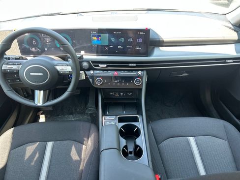 New 2026 Hyundai Sonata SEL FWD image 18