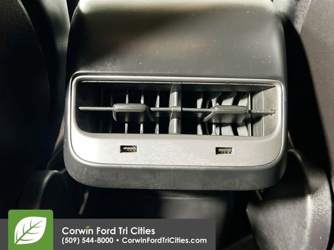 Used 2018 Tesla Model 3 Long Range image 28