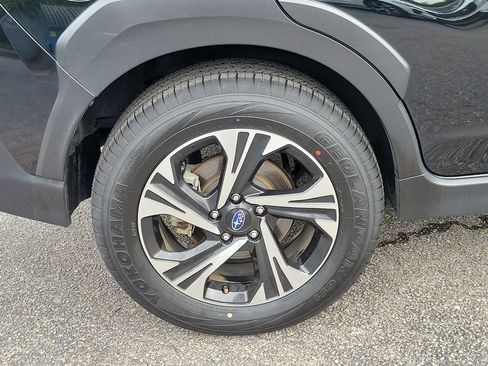 Used 2024 Subaru Crosstrek 2.0i Premium AWD/4WD image 12