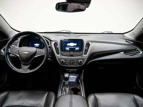 Used 2024 Chevrolet Malibu LT image 26