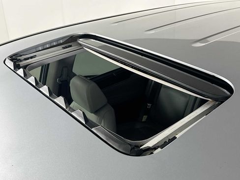 Used 2019 Honda Odyssey EX-L image 19