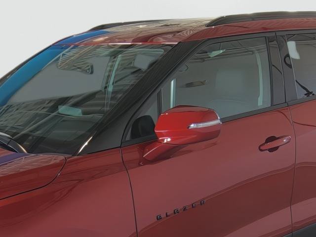 New 2026 Chevrolet Blazer LT w/ LPO, Floor Liner Package AWD/4WD image 8