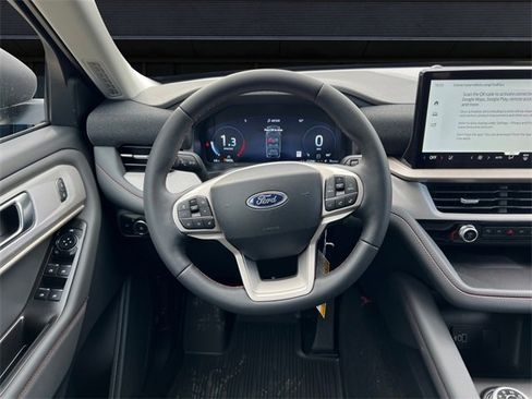 New 2026 Ford Explorer Active w/ Active Comfort Package image 12