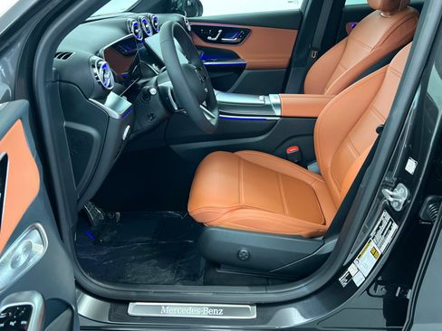 New 2027 Mercedes-Benz GLC 300 4MATIC image 17