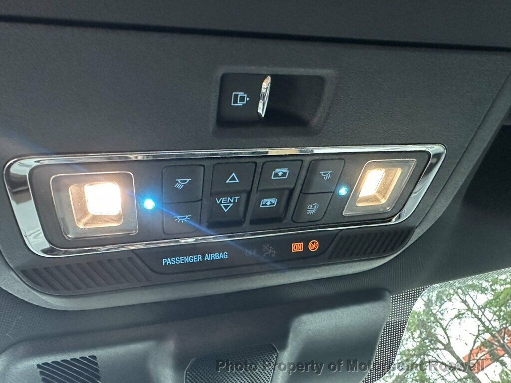 Used 2025 Ford F350 Platinum AWD/4WD image 27