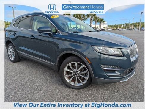 Used 2019 Lincoln MKC Select w/ Select Plus Package image 4