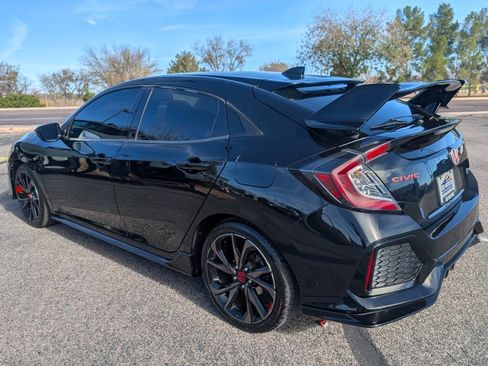 Used 2018 Honda Civic Sport image 3