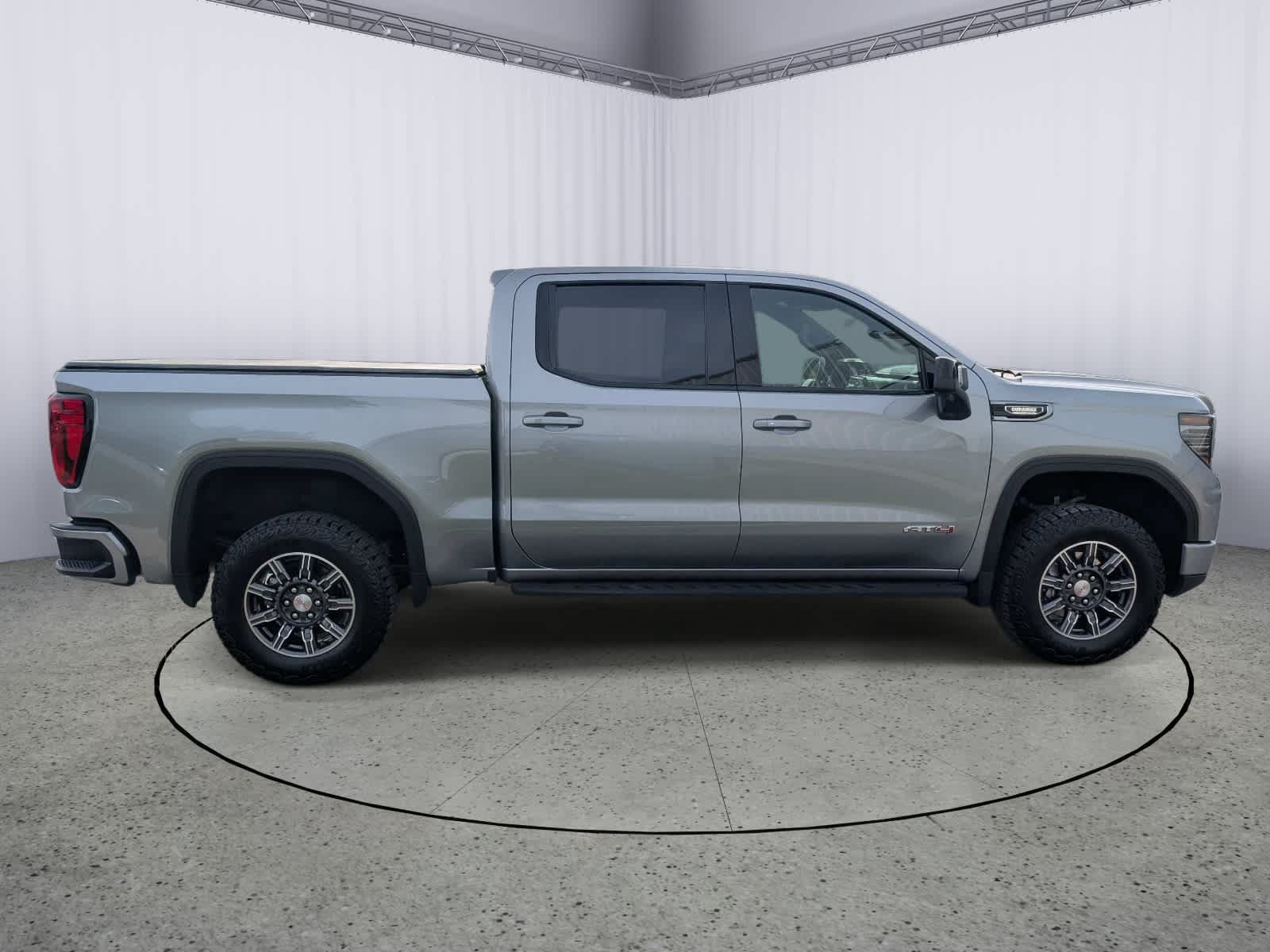 Certified 2025 GMC Sierra 1500 AT4 w/ AT4 Premium Package AWD/4WD image 2