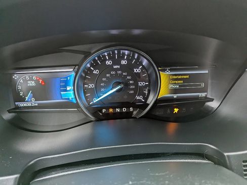 Used 2018 Ford Explorer XLT w/ Equipment Group 202A image 19