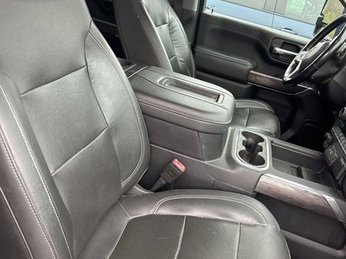 Used 2020 Chevrolet Silverado 2500 LTZ w/ LTZ Convenience Package image 15