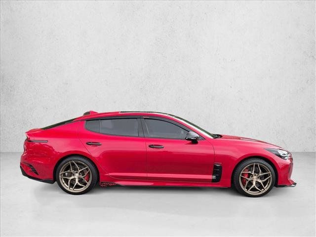 Used 2018 Kia Stinger GT2 AWD/4WD image 4