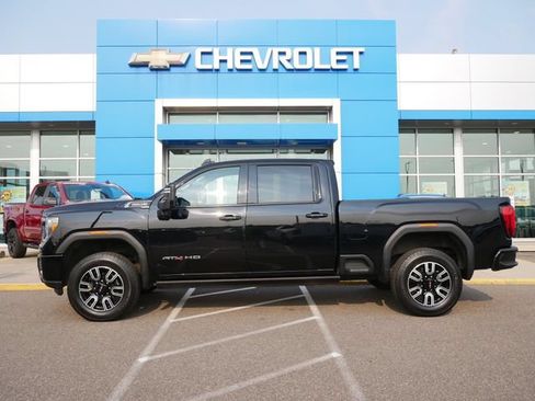 Used 2022 GMC Sierra 2500 AT4 w/ AT4 Premium Plus Package AWD/4WD image 4