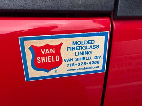 Used 2018 Chevrolet Express 3500 Extended w/ Driver Convenience Package RWD image 18