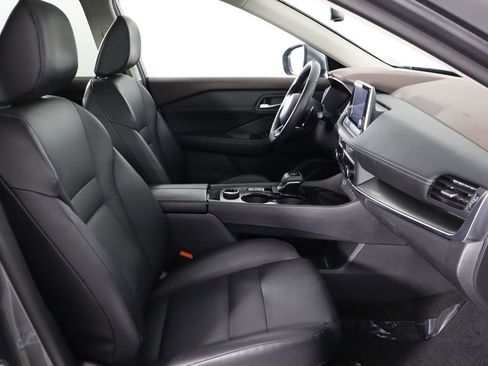 Used 2023 Nissan Rogue SV w/ SV Premium B Package AWD/4WD image 18