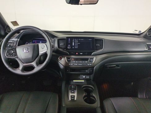 Certified 2023 Honda Passport TrailSport image 16