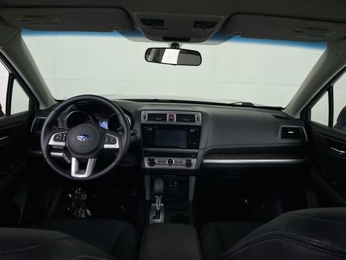Used 2016 Subaru Outback 2.5i Limited AWD/4WD image 27