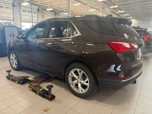 Used 2020 Chevrolet Equinox Premier FWD image 4