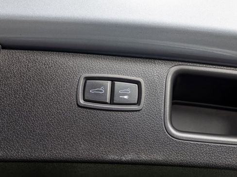 Used 2017 Porsche Macan GTS image 21