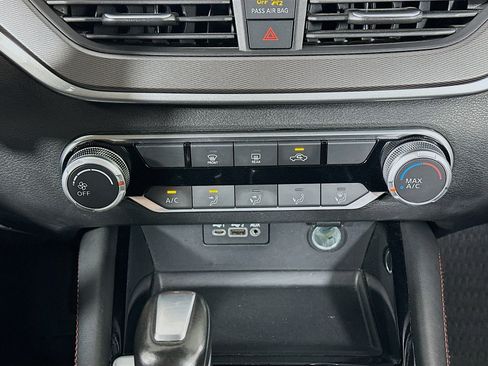 Used 2024 Nissan Altima 2.5 SR image 22