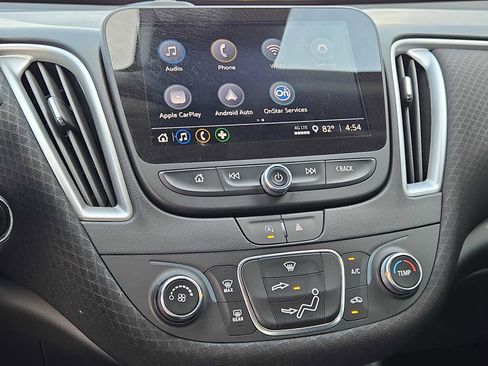 Used 2024 Chevrolet Malibu LS FWD image 24