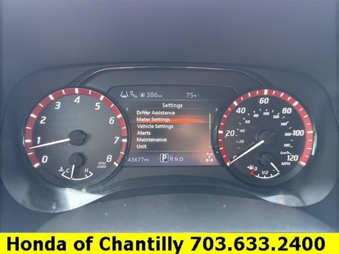 Used 2022 Nissan Frontier PRO-4X w/ Technology Package AWD/4WD image 9