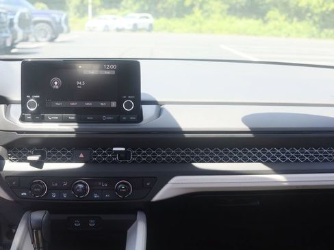 Used 2023 Honda Accord EX image 19